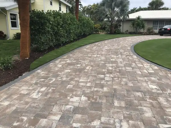 Paver driveway installation, project 29